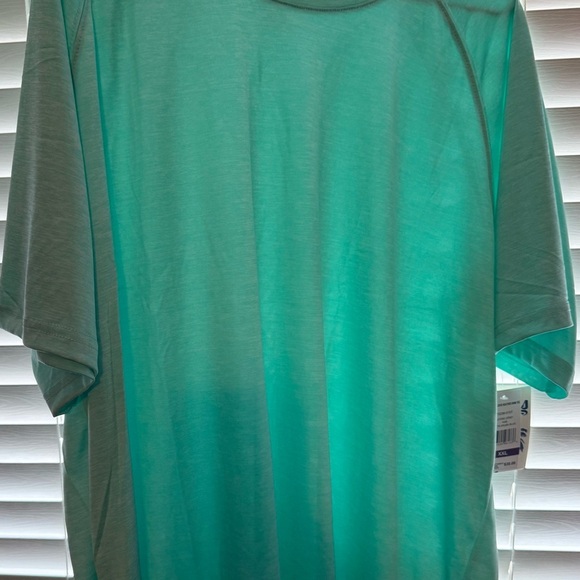Aruba Blue Heather Swim Tee. Relaxed Fit 3/4 Sleeve T-Shirt - Picture 4 of 6